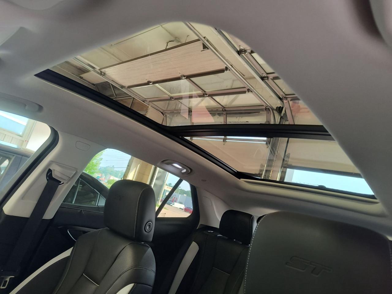 2024 Buick Envision SPORT TOURING Photo0