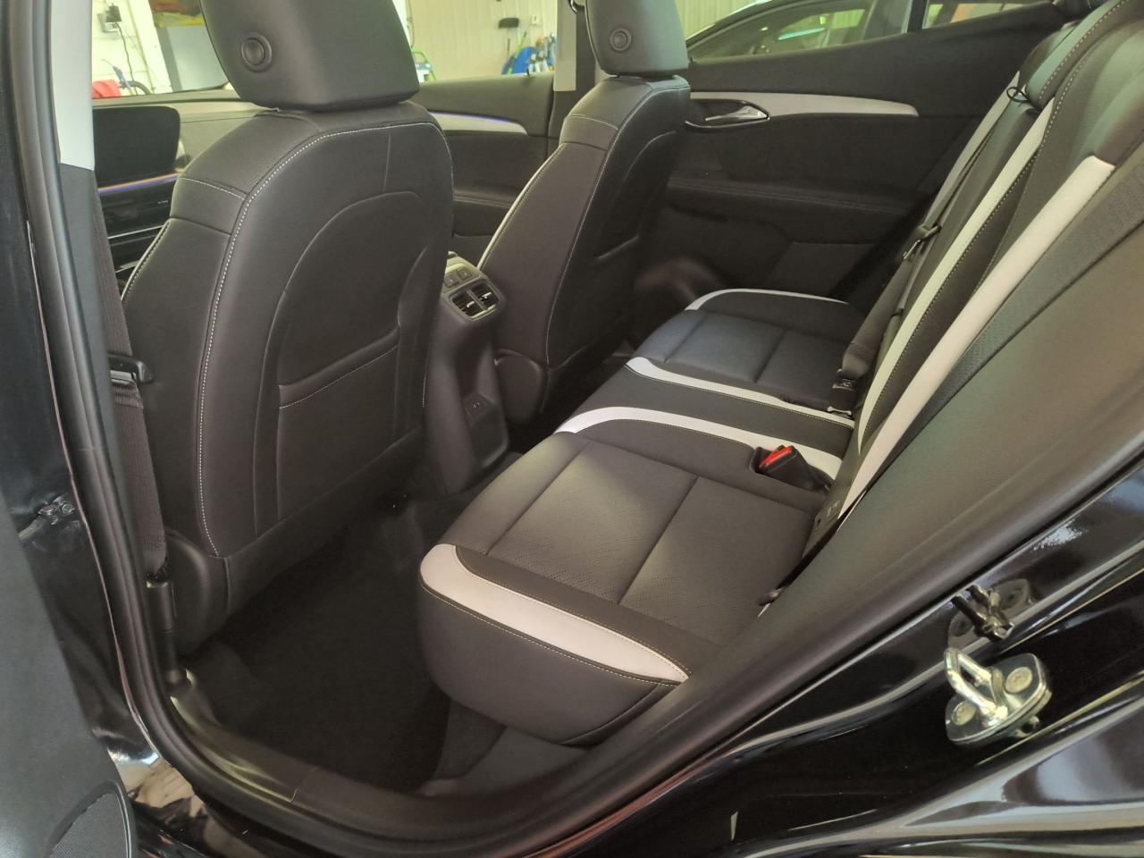 2024 Buick Envision SPORT TOURING Photo0