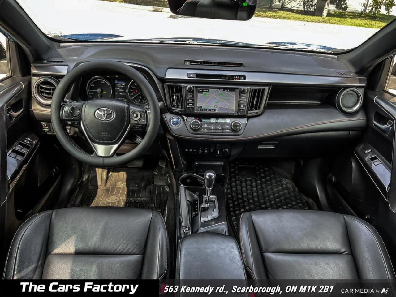 2017 Toyota RAV4 SE Hybrid Leather / Nav / Camera No Accident! - Photo #24