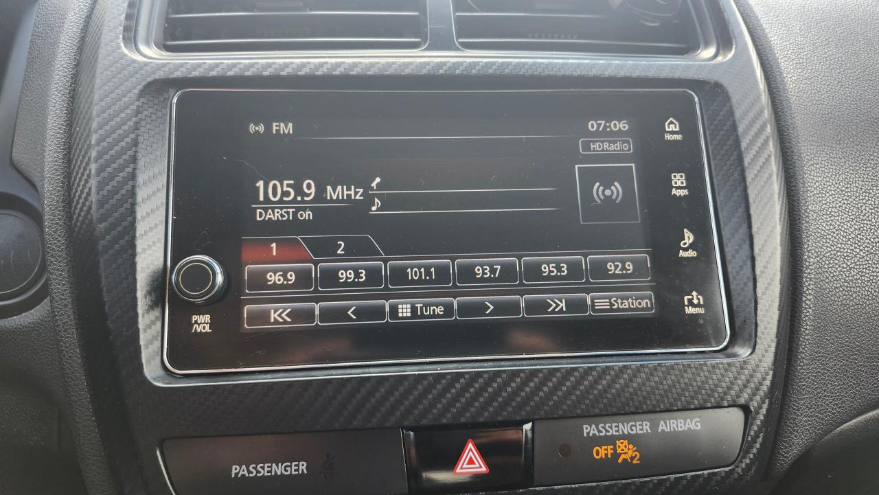 2018 Mitsubishi RVR SE AWC, Heated seats, Bluetooth - Photo #13