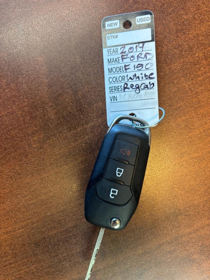 2019 Ford F-150 XLT, Reg. Cab. 8 Ft. Box. - Photo #20