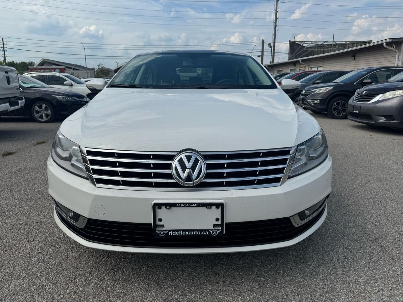 2013 Volkswagen Passat CC Highline - Photo #2