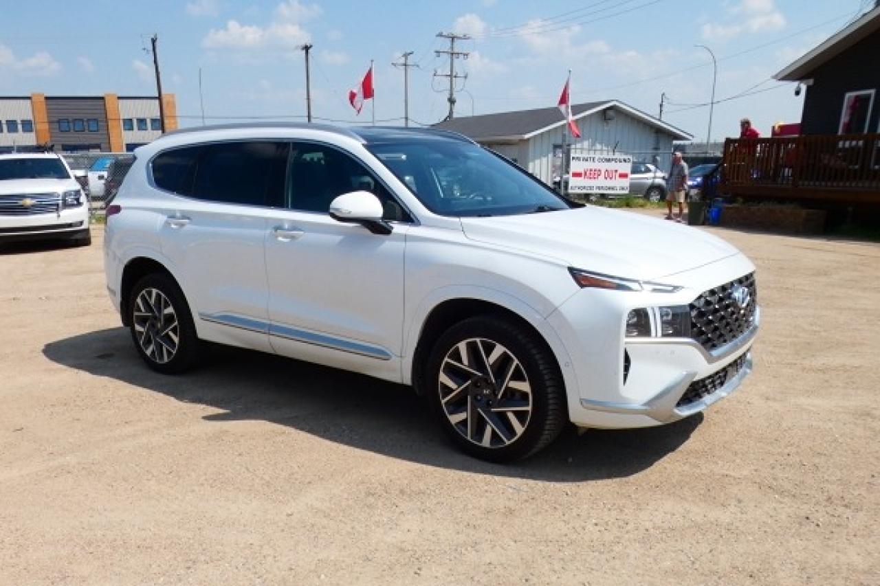 2022 Hyundai Santa Fe Ult. Cal. AWD 2.5T w/H&C L, pano S/R, NAV, BUC,HUD - Photo #4