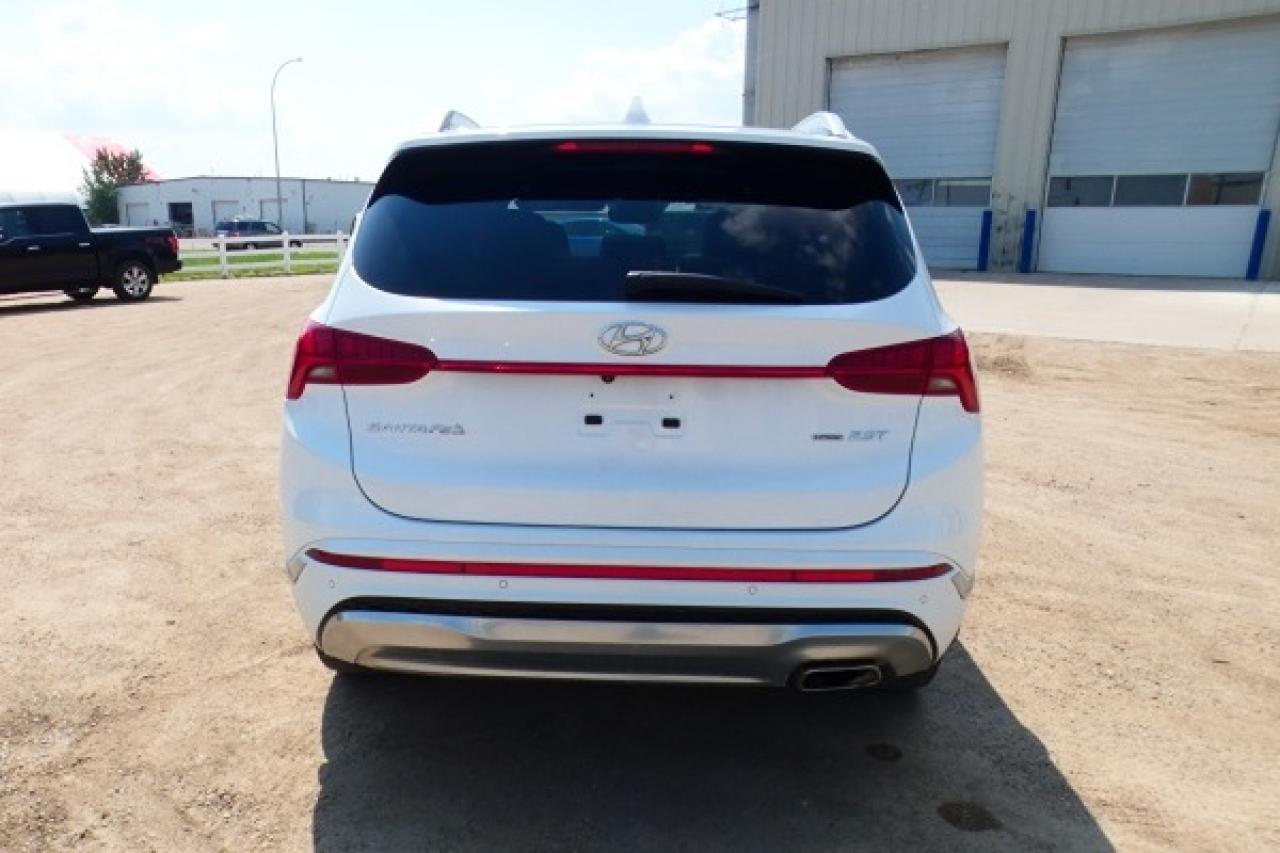 2022 Hyundai Santa Fe Ult. Cal. AWD 2.5T w/H&C L, pano S/R, NAV, BUC,HUD - Photo #7