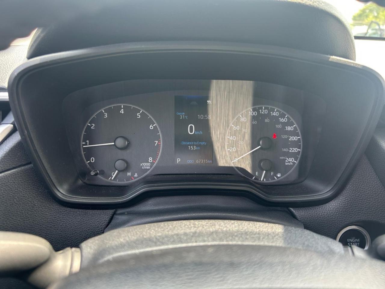 2023 Toyota Corolla Cross LE Photo