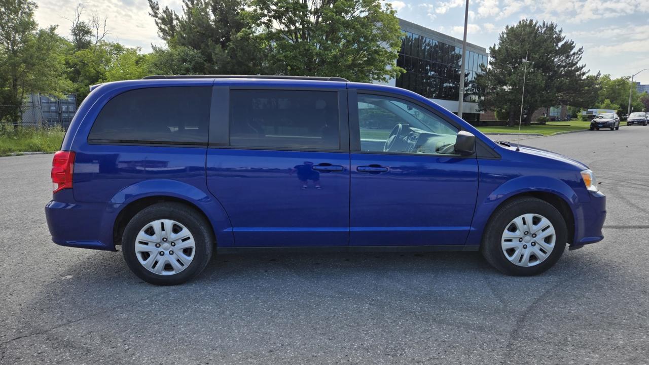 2019 Dodge Grand Caravan SE Plus - Photo #6