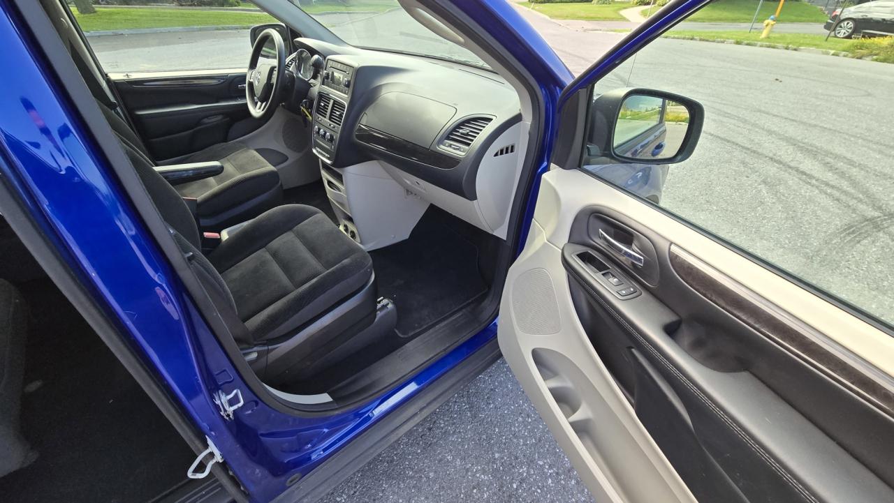 2019 Dodge Grand Caravan SE Plus - Photo #17