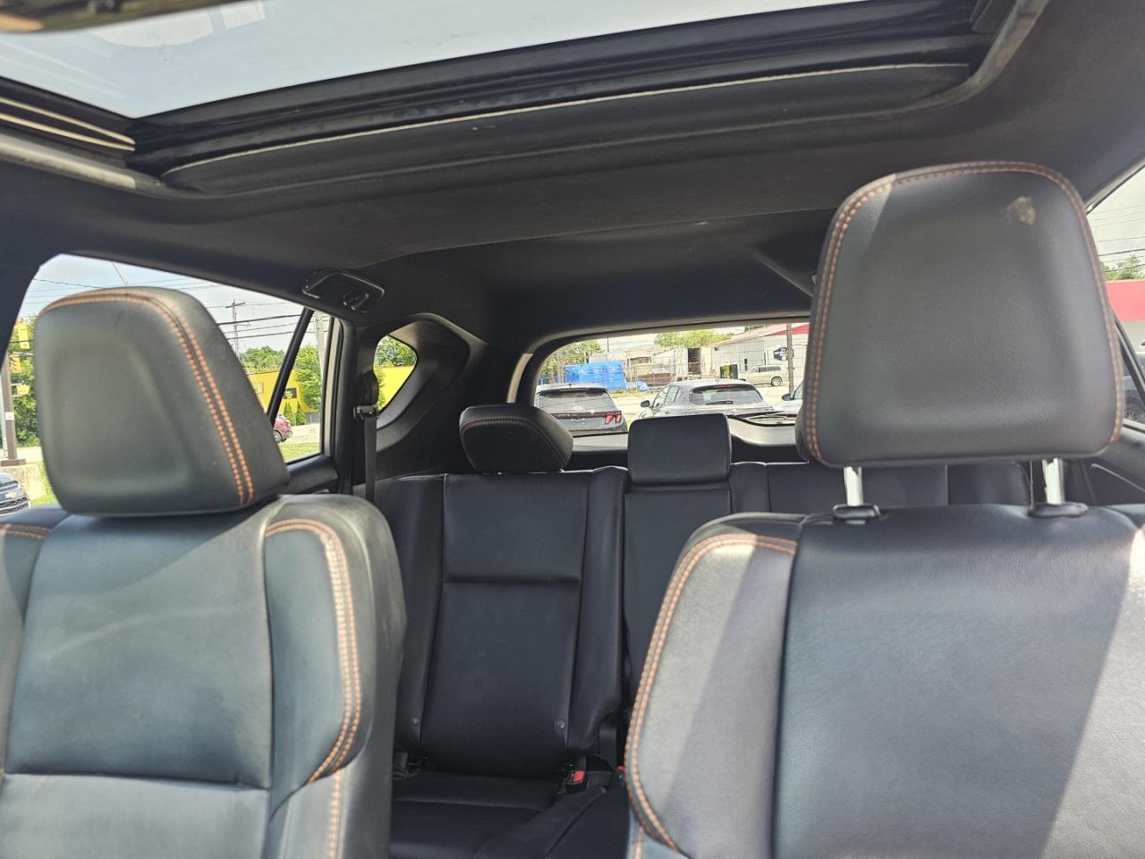 2018 Toyota RAV4 se - Photo #17