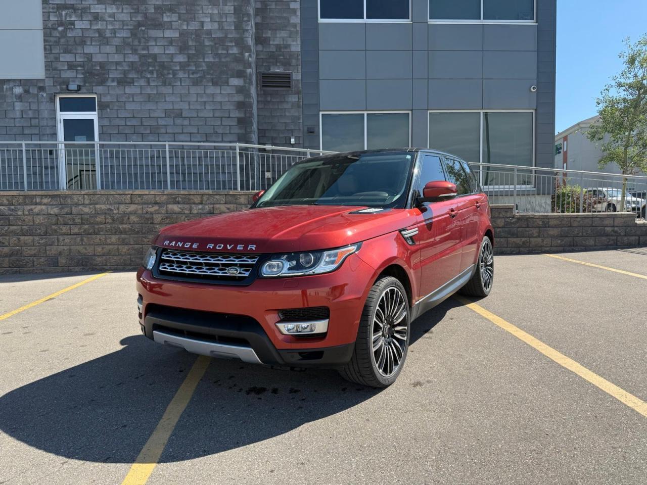 Used 2015 Land Rover Range Rover SPORT HSE for sale in Calgary, AB