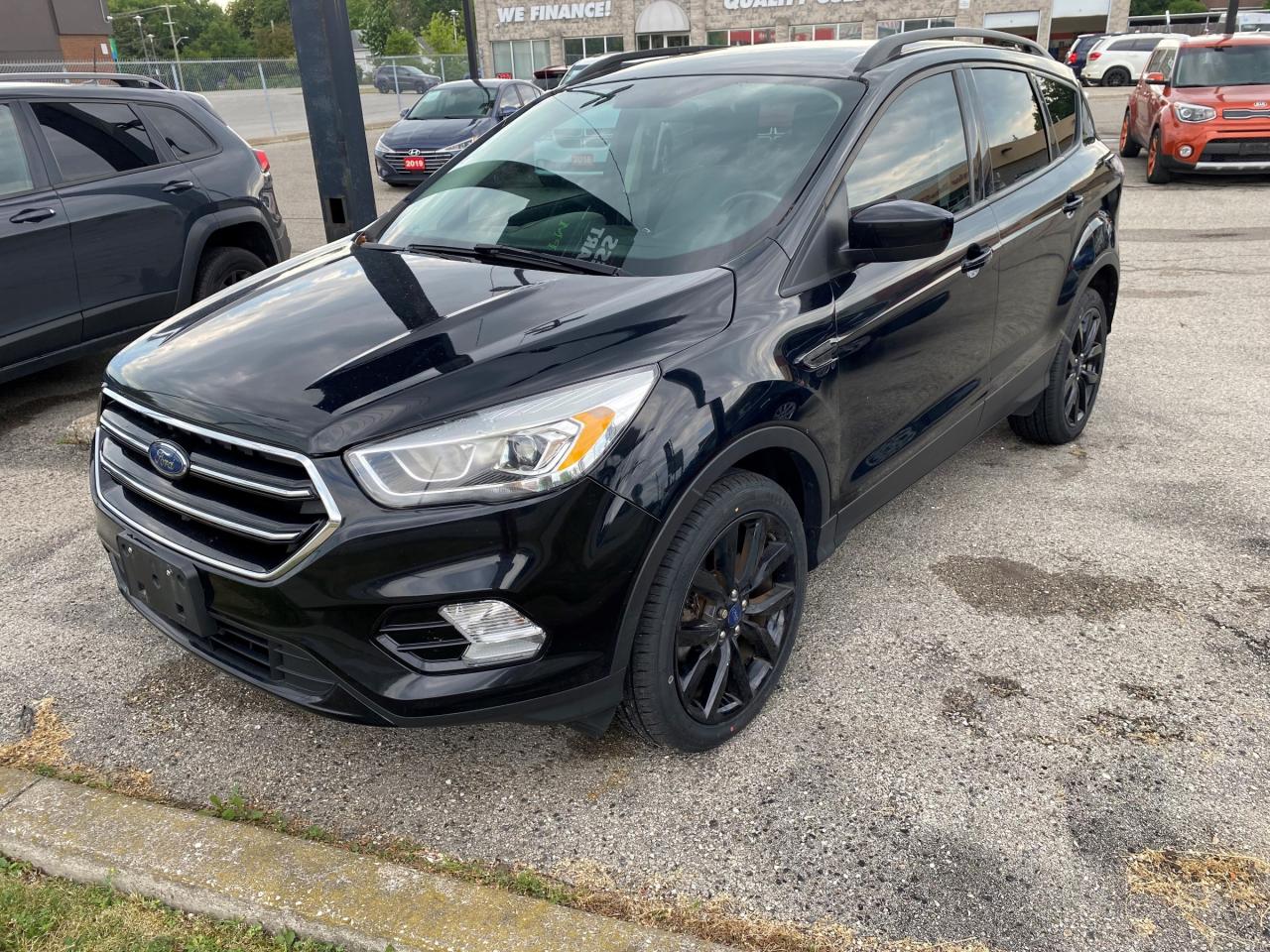 Used 2018 Ford Escape SE for sale in Sarnia, ON