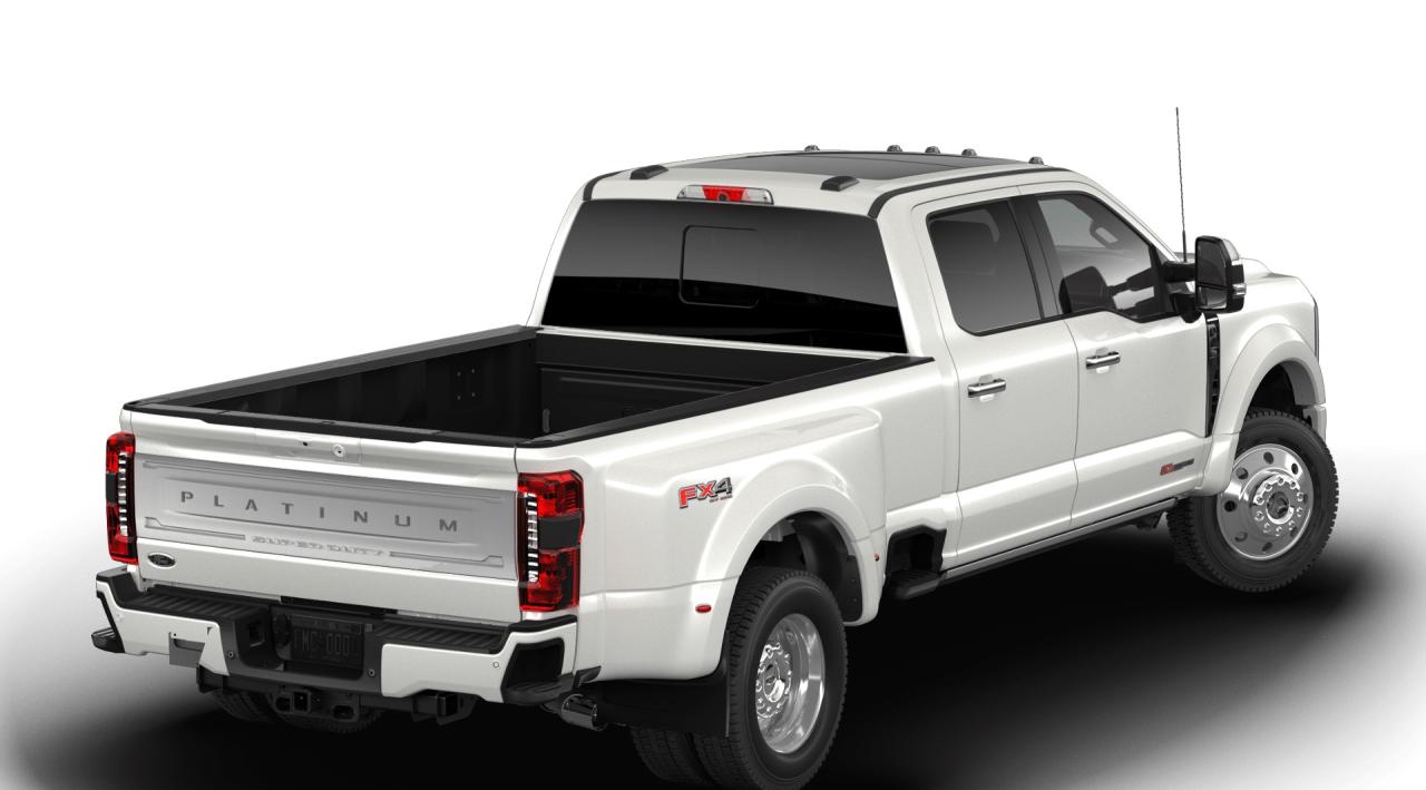 2026 Ford F-450 4X4 CREW CAB PICKUP/ Photo2