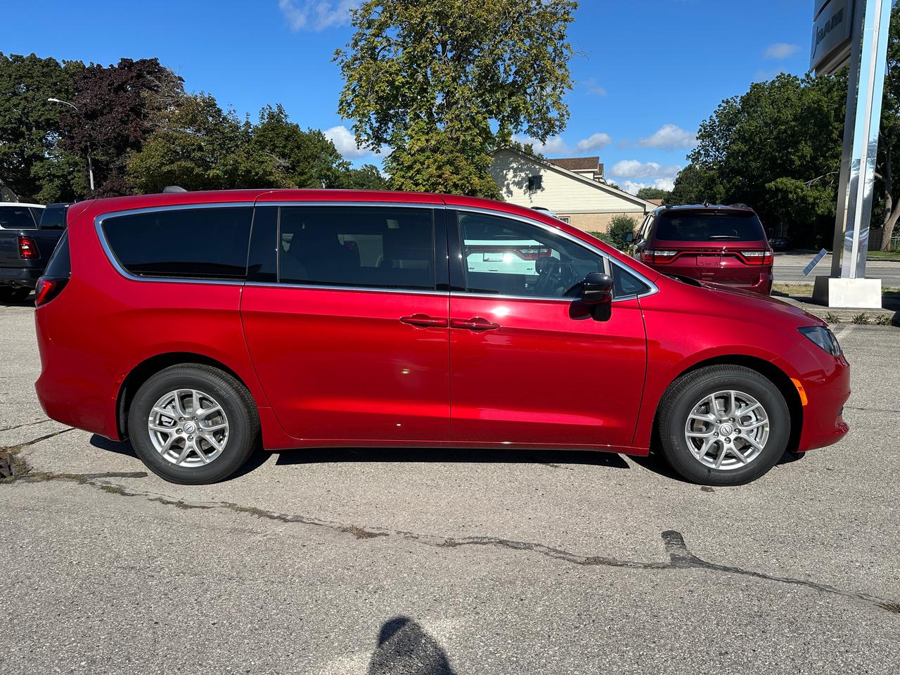 2026 Dodge Grand Caravan SXT Photo