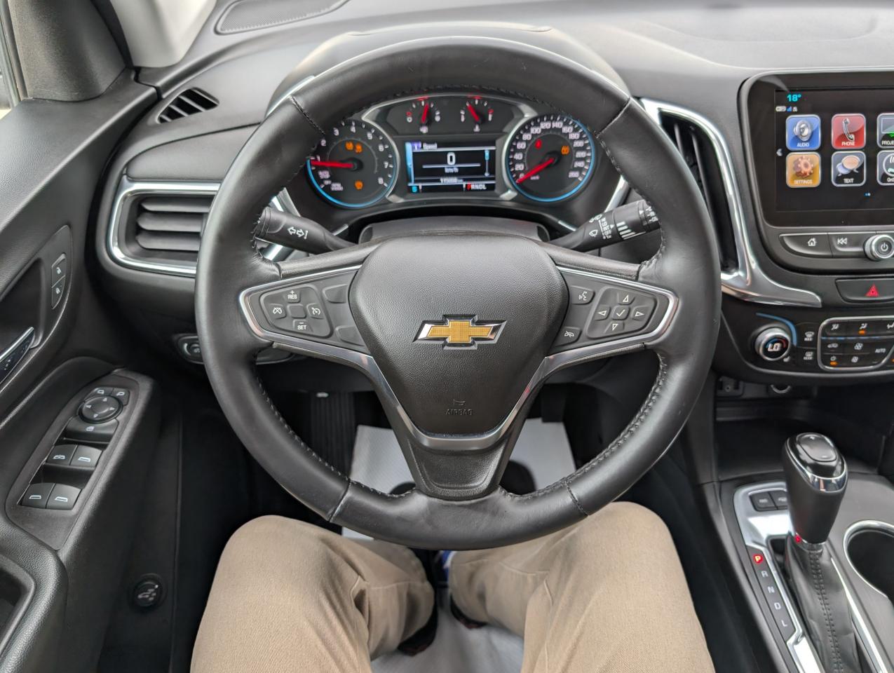 2018 Chevrolet Equinox LT Photo5