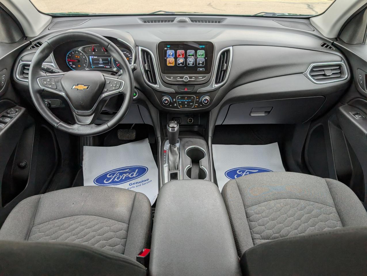 2018 Chevrolet Equinox LT Photo5