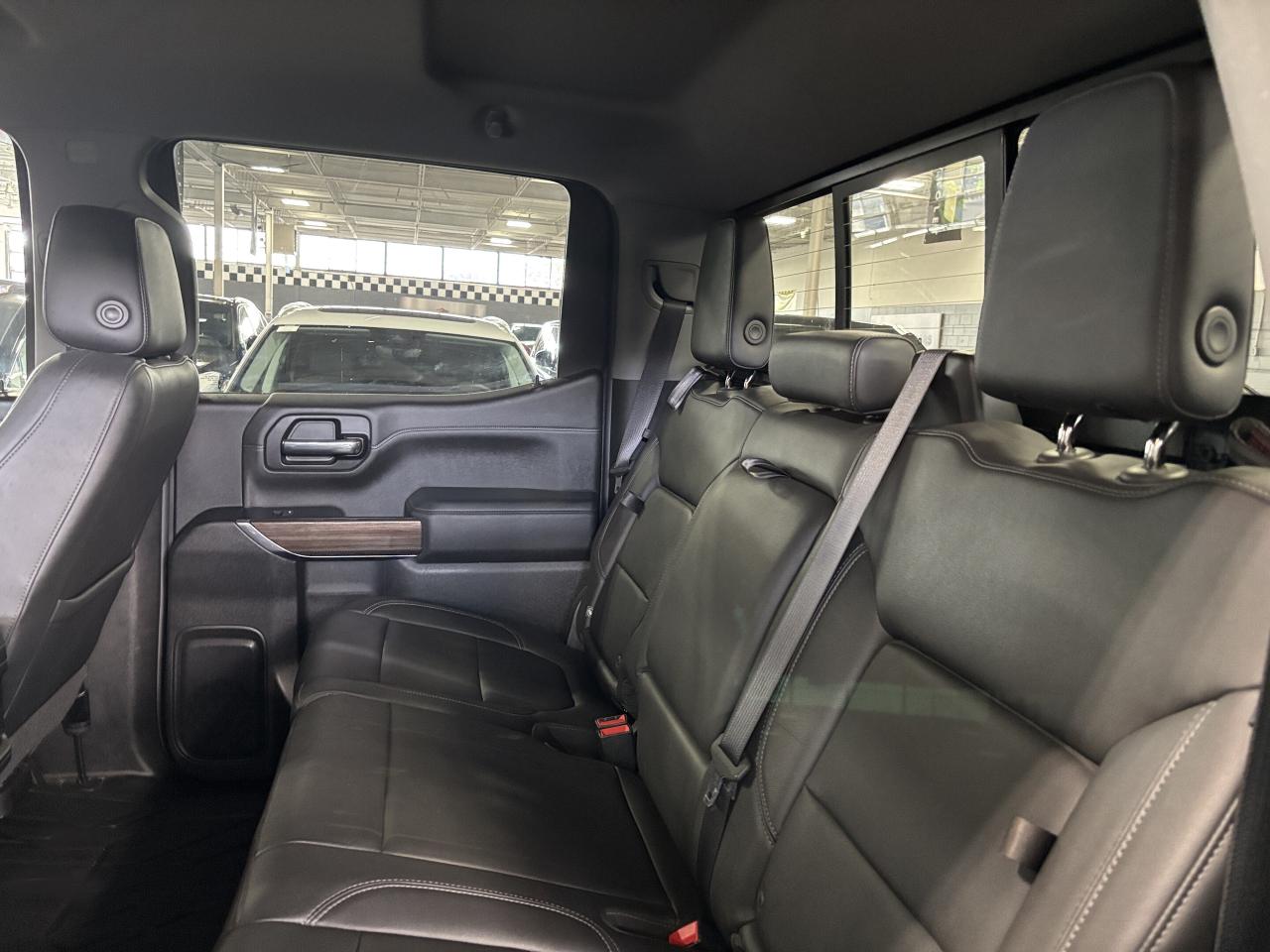 2019 Chevrolet Silverado 1500 Z71 TrailBoss|4WD|CREW|LONGBED|LEATHER|BOSE|WOOD - Photo #9