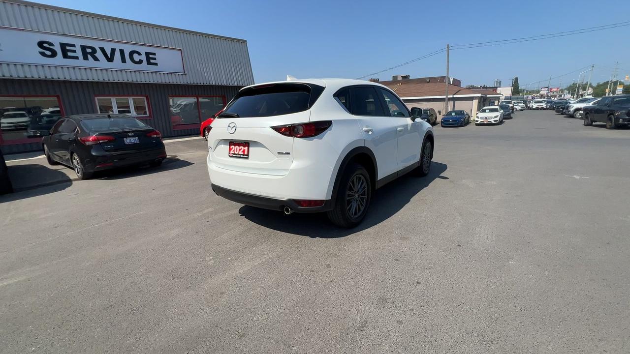 2021 Mazda CX-5 GS |HEATED LEATHER |CARPLAY |17IN ALLOYS |LOW KMS Photo