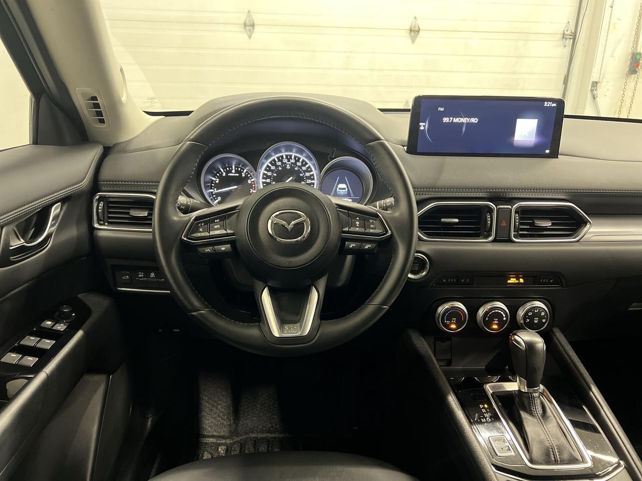 2021 Mazda CX-5 GS |HEATED LEATHER |CARPLAY |17IN ALLOYS |LOW KMS Photo
