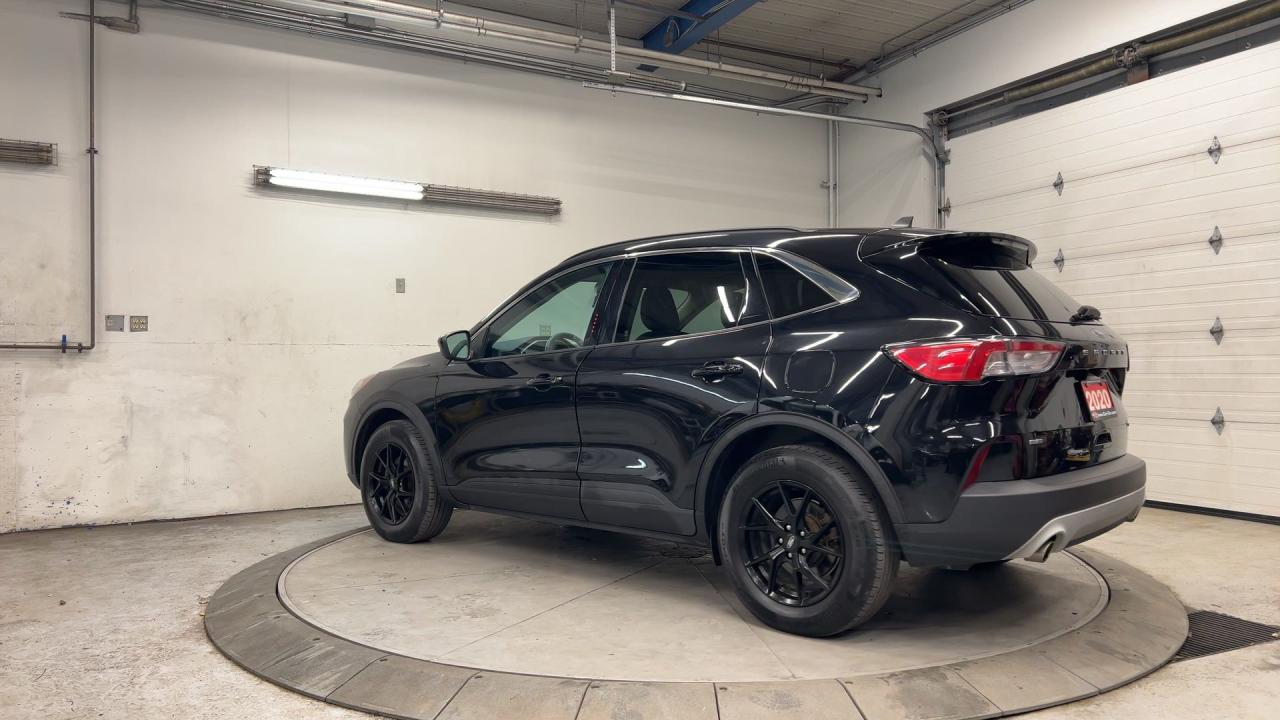 2020 Ford Escape SE AWD| HTD SEATS| CARPLAY| NAV| REAR CAM Photo