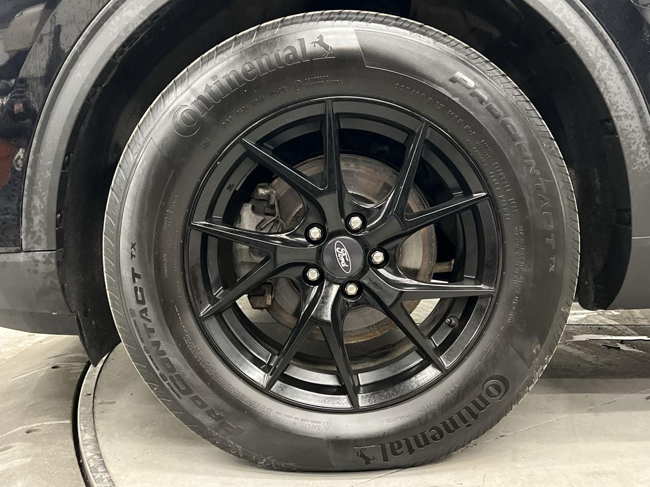 2020 Ford Escape SE AWD| HTD SEATS| CARPLAY| NAV| REAR CAM Photo