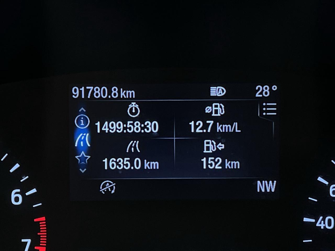 2020 Ford Escape SE AWD| HTD SEATS| CARPLAY| NAV| REAR CAM Photo