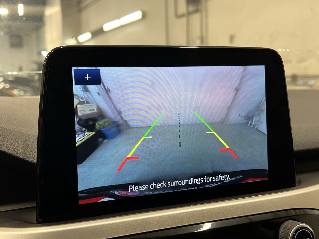 2020 Ford Escape SE AWD| HTD SEATS| CARPLAY| NAV| REAR CAM Photo