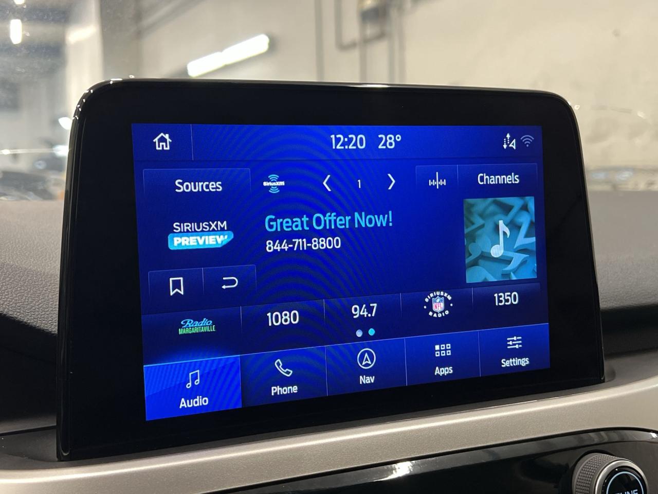 2020 Ford Escape SE AWD| HTD SEATS| CARPLAY| NAV| REAR CAM Photo