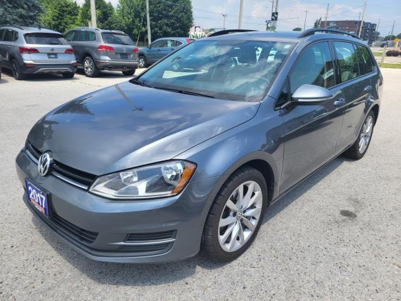 2017 Volkswagen Golf Sportwagen Trendline Photo7