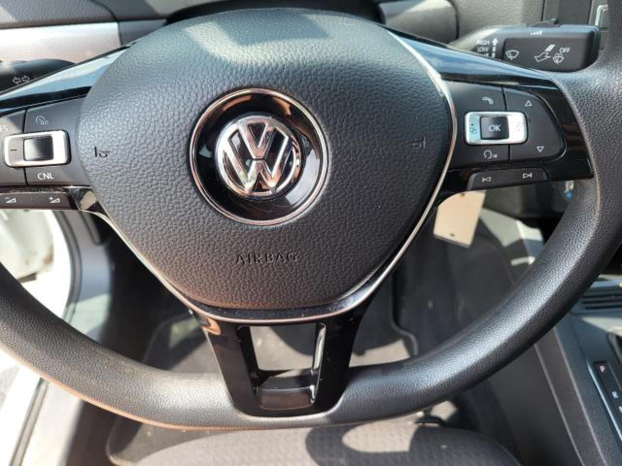2015 Volkswagen Jetta Trendline Photo29
