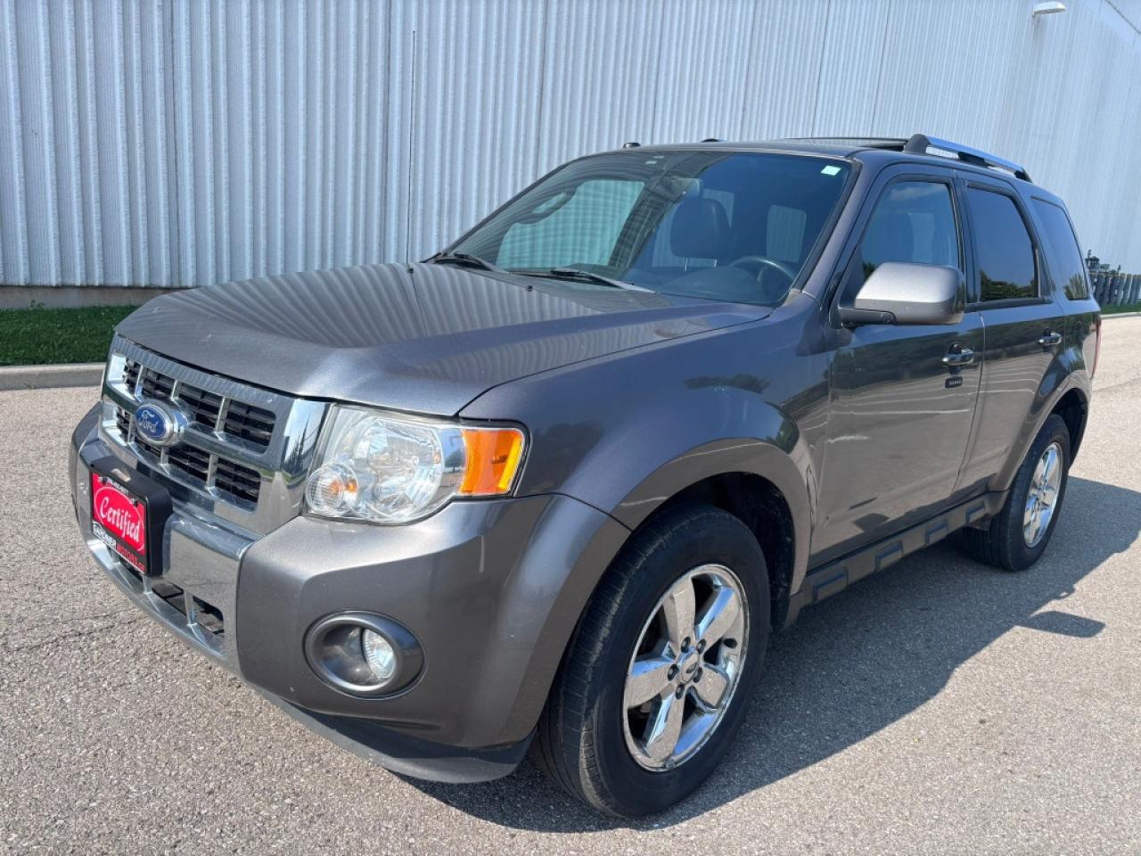 Used 2011 Ford Escape Limited 4dr 4x4 Automatic for sale in Mississauga, ON