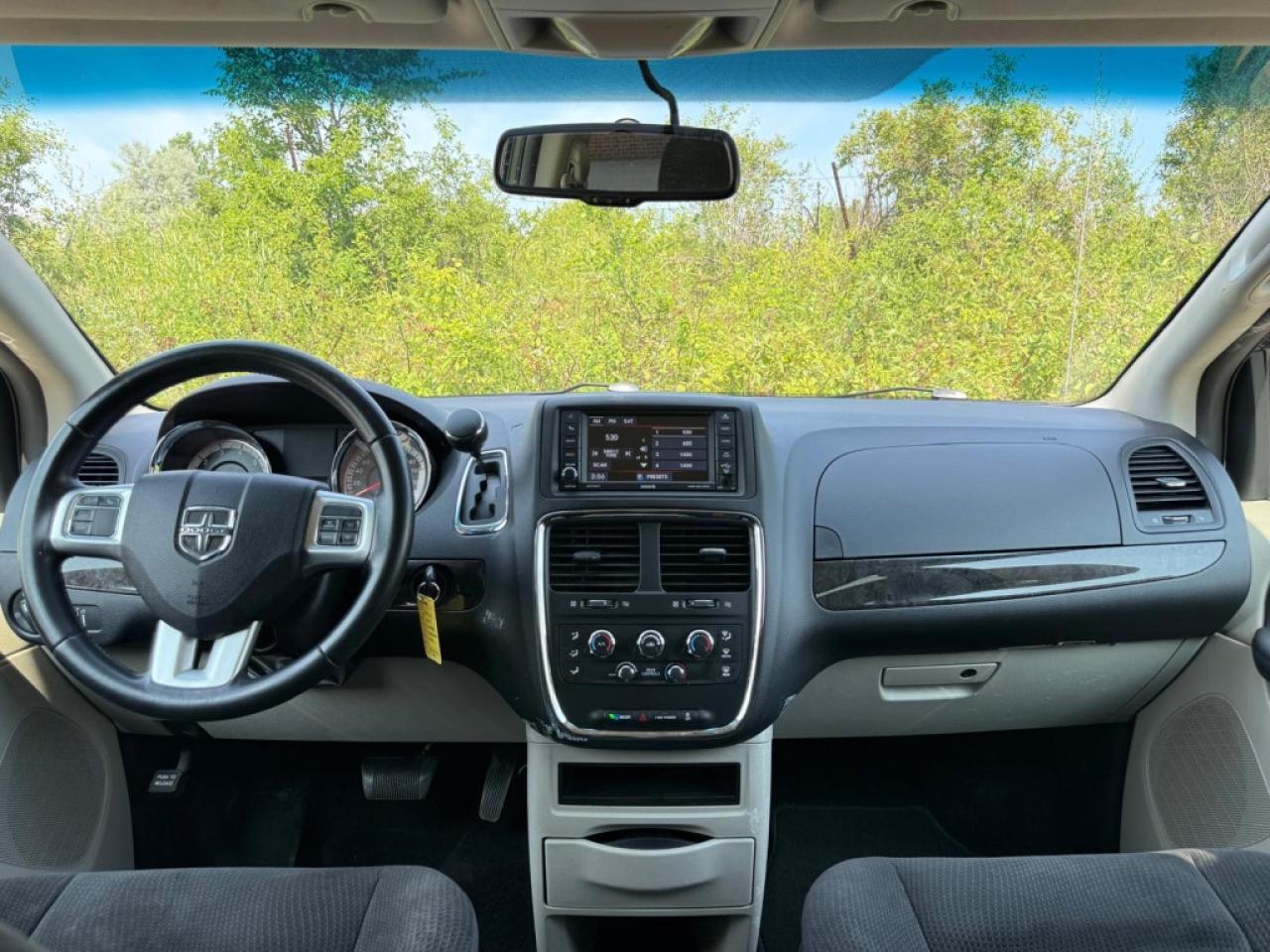 2017 Dodge Grand Caravan SXT |STOW N GO|BACK-UP CAM|REMOTE STARTER|REAR ENTERTAINMENT SYSTEM| - Photo #12