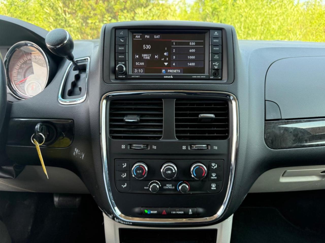 2017 Dodge Grand Caravan SXT |STOW N GO|BACK-UP CAM|REMOTE STARTER|REAR ENTERTAINMENT SYSTEM| - Photo #25