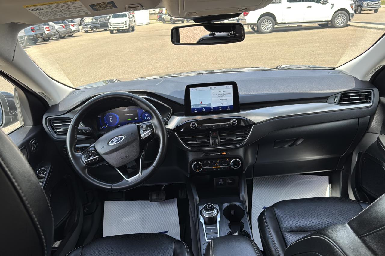 2022 Ford Escape TITANIUM HYBRID AWD Photo5
