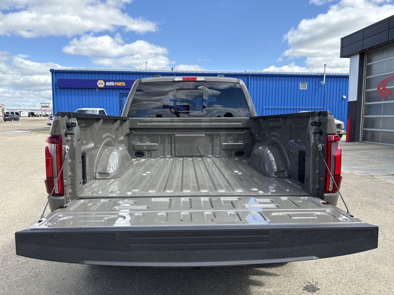 2025 Ford F-150 LARIAT 6.5' Box 502A Photo5
