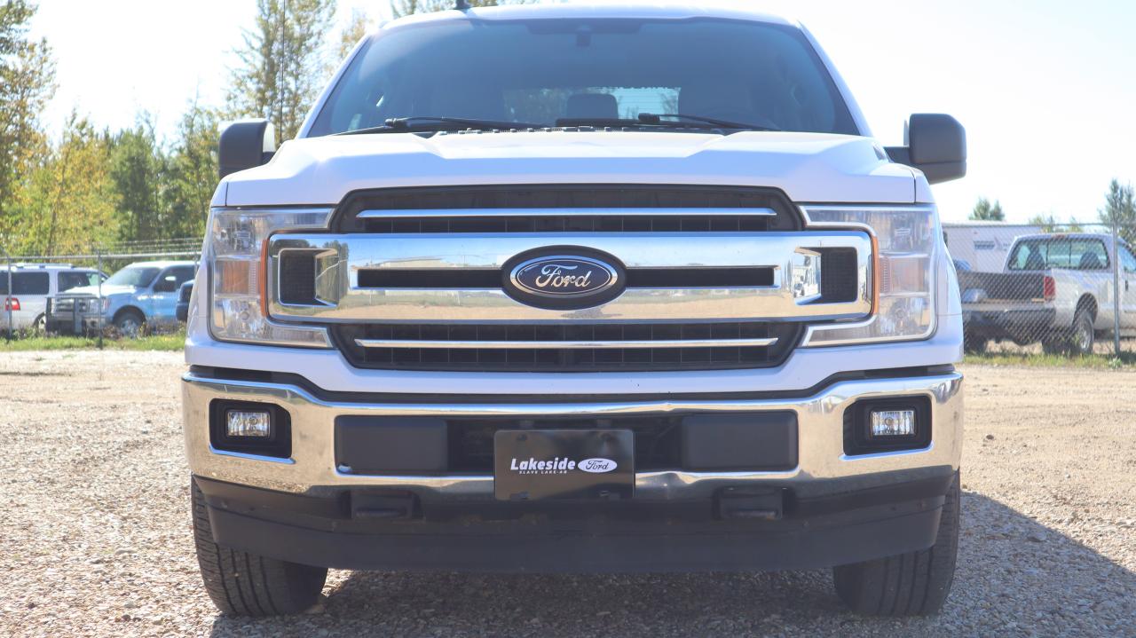2020 Ford F-150 XLT Photo2