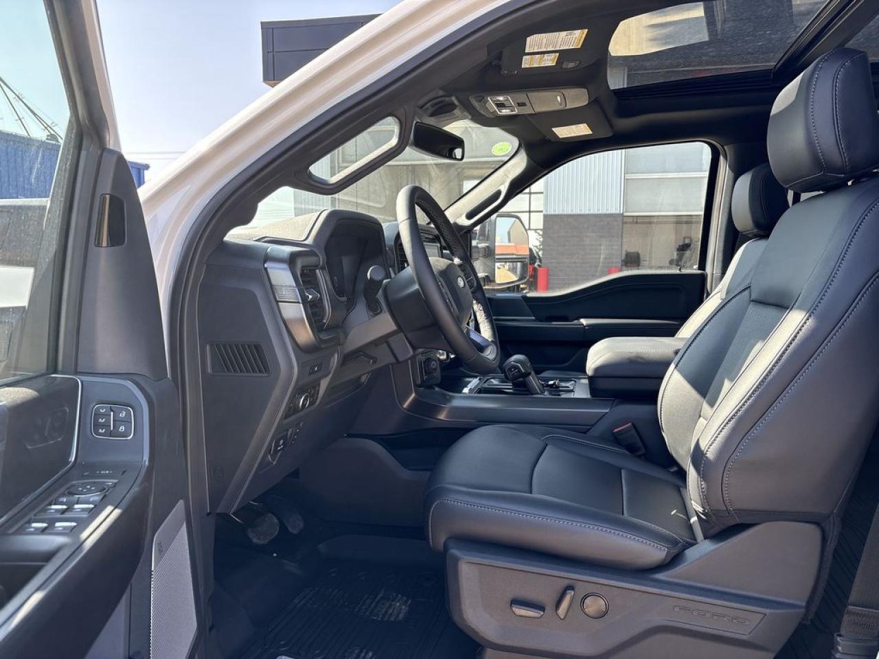 2025 Ford F-150 LARIAT 6.5' Box 501A Photo5