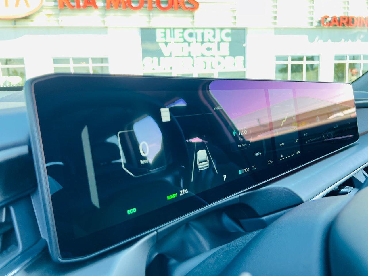 2026 Kia EV9 Land AWD w/ Premium Package Photo