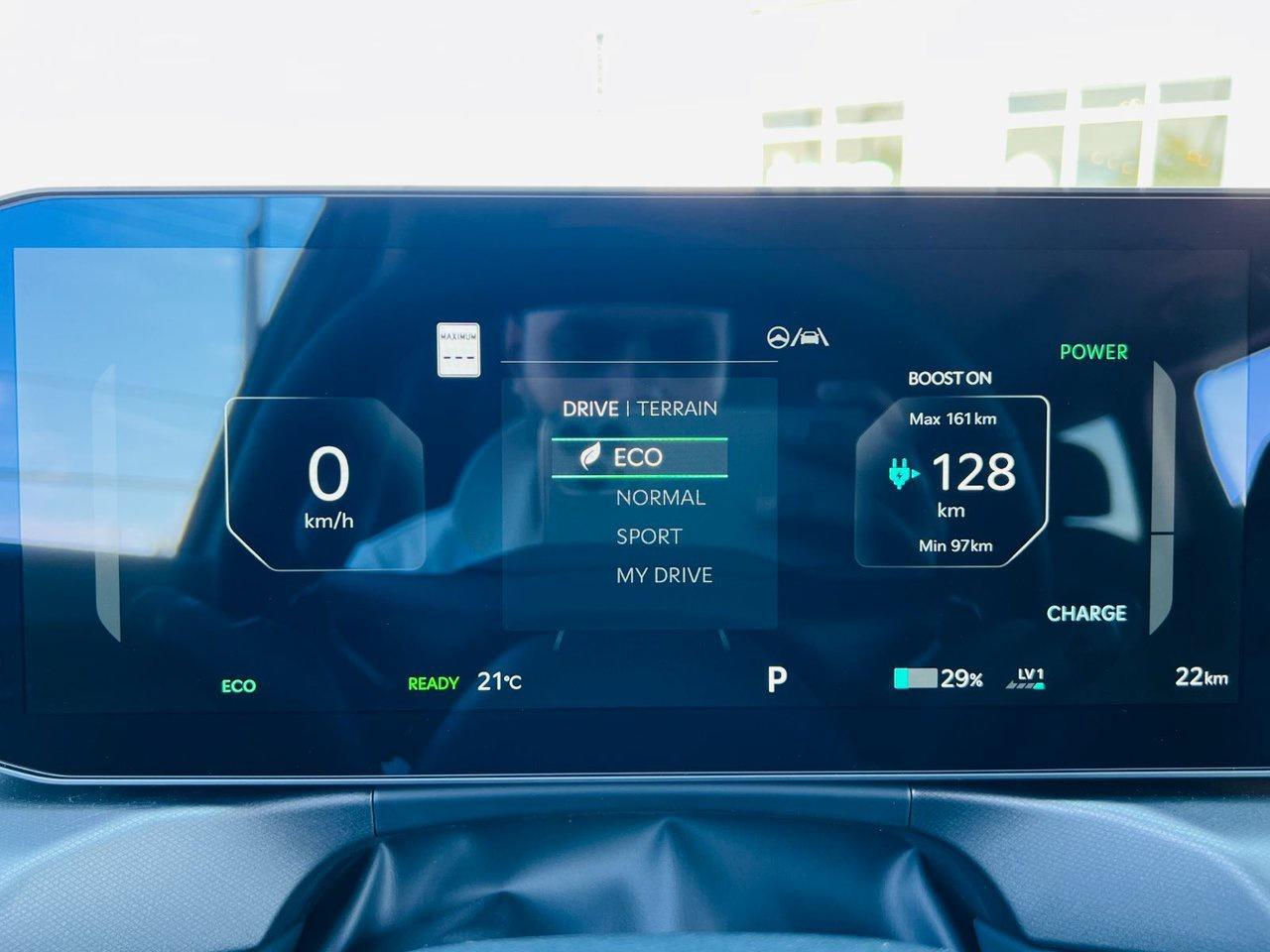 2026 Kia EV9 Land AWD w/ Premium Package Photo