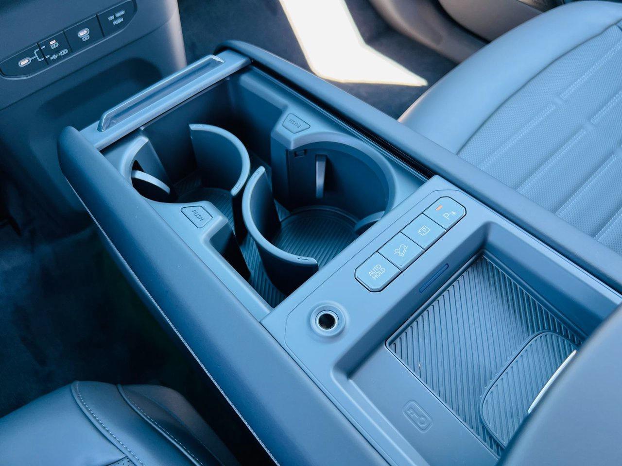 2026 Kia EV9 Land AWD w/ Premium Package Photo