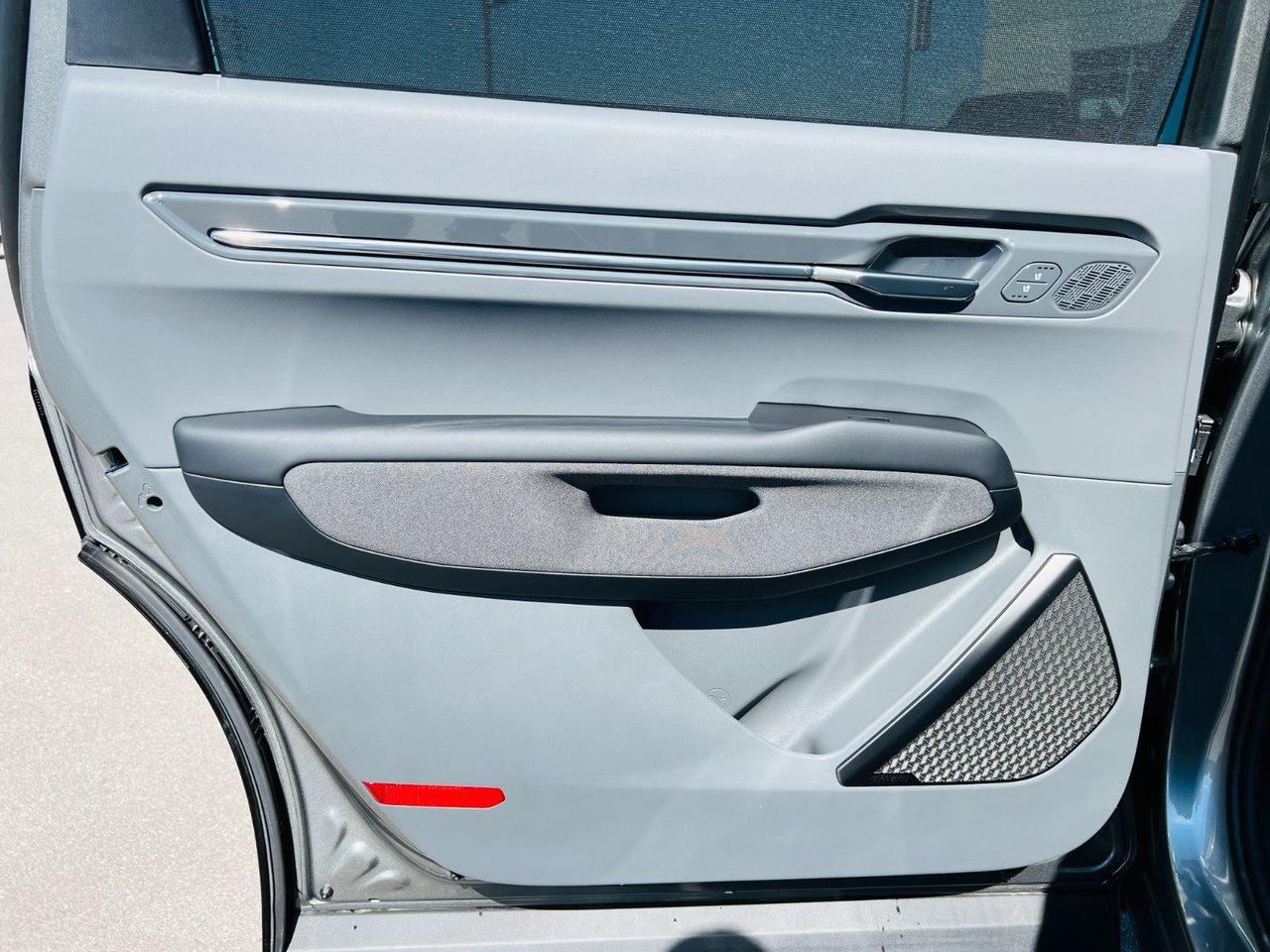 2026 Kia EV9 Land AWD w/ Premium Package Photo