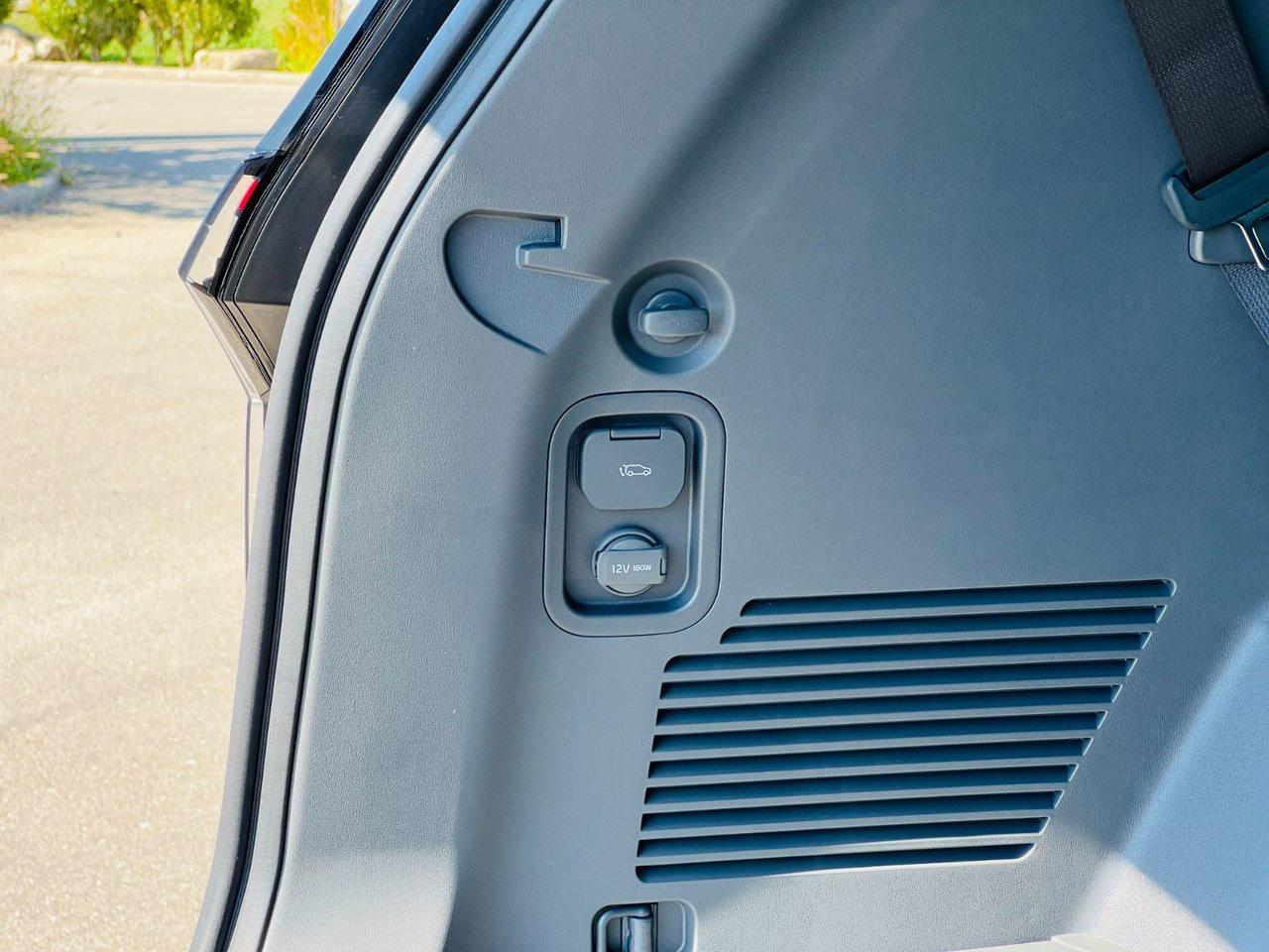 2026 Kia EV9 Land AWD w/ Premium Package Photo