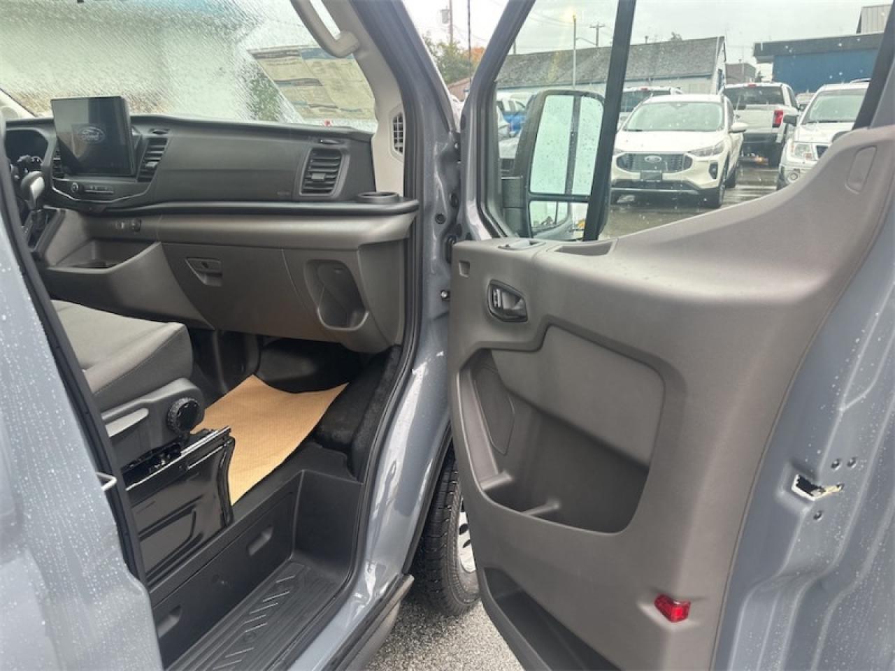 2025 Ford Transit Cargo Van Base  - Tow Package Photo5