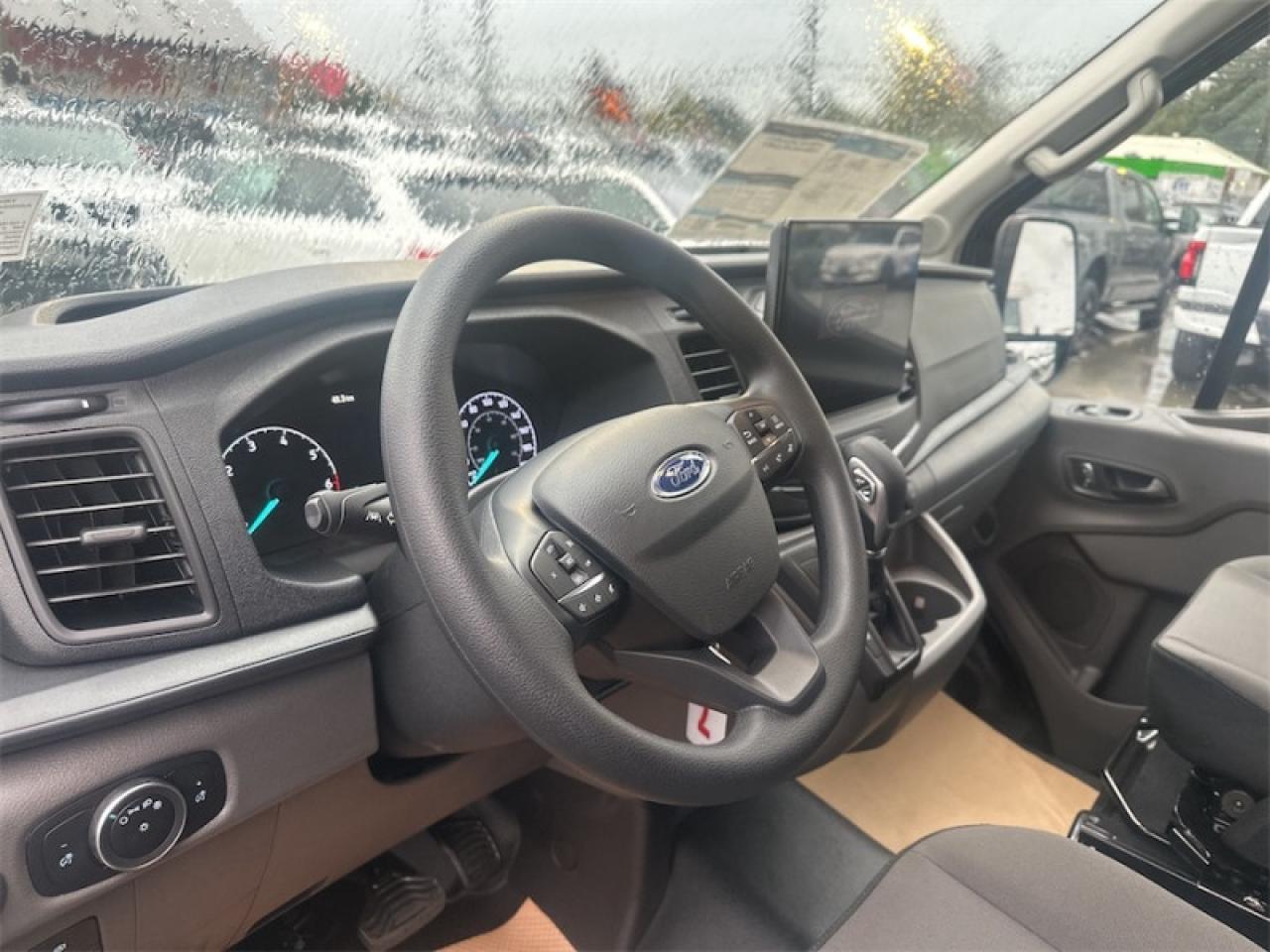 2025 Ford Transit Cargo Van Base  - Tow Package Photo5