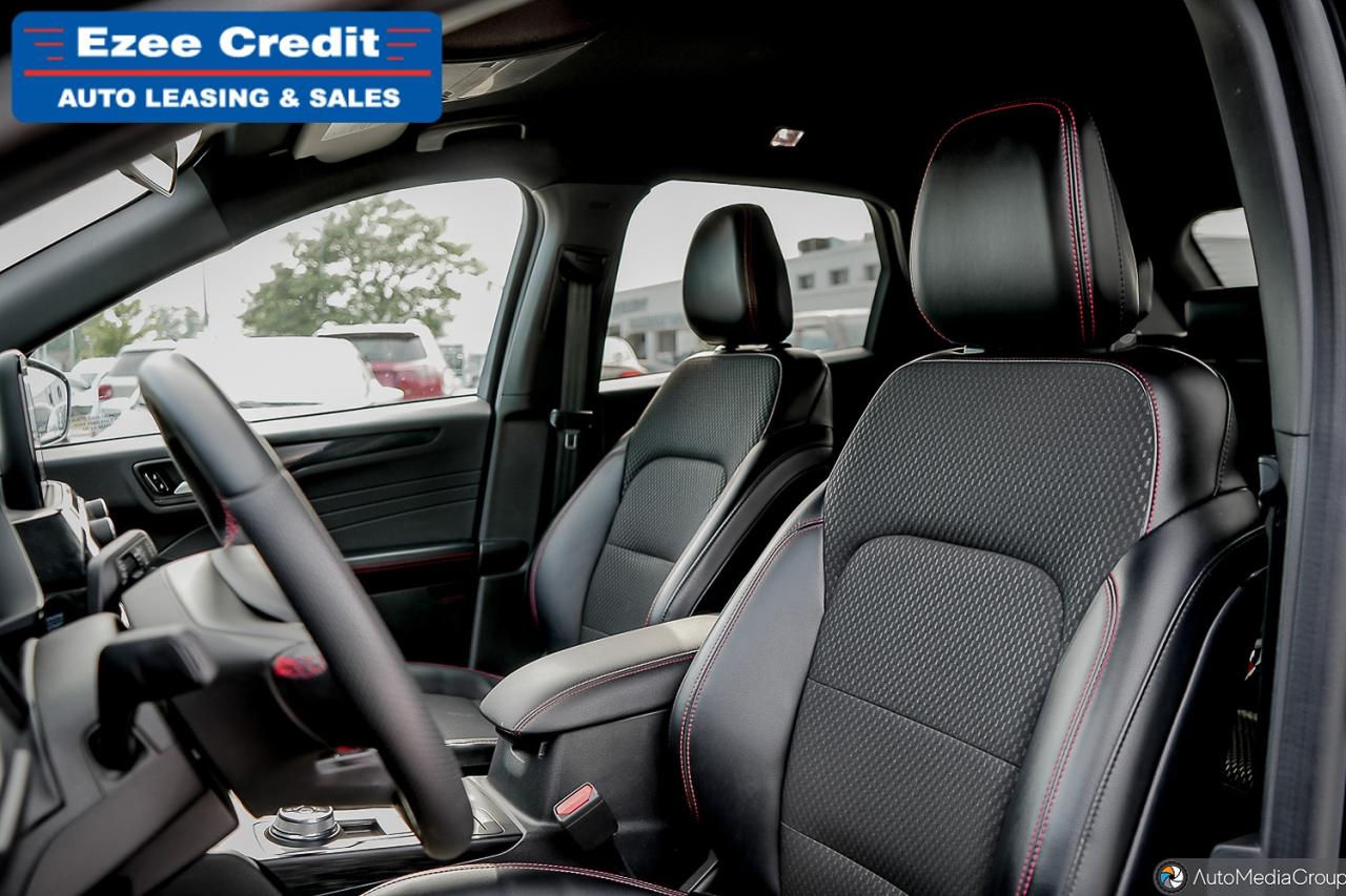 2023 Ford Escape ST-Line Photo38