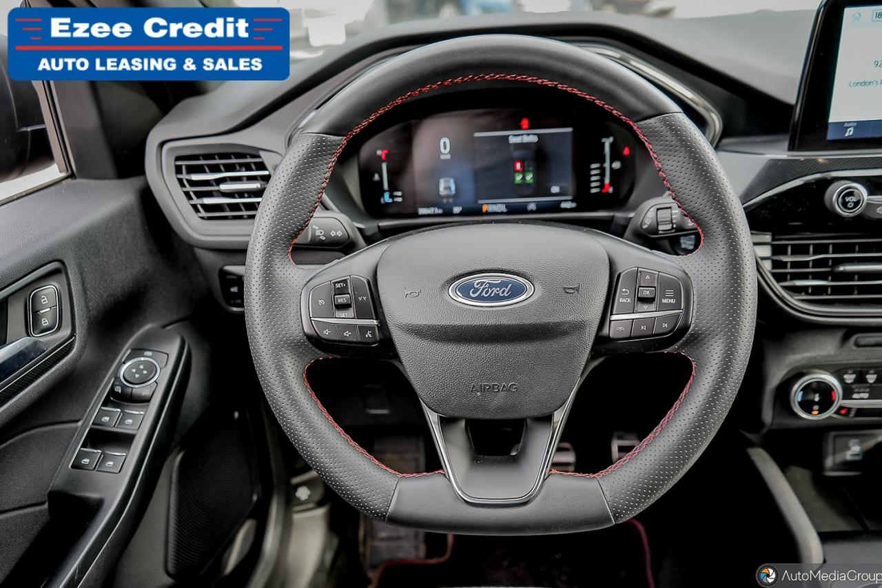 2023 Ford Escape ST-Line Photo15