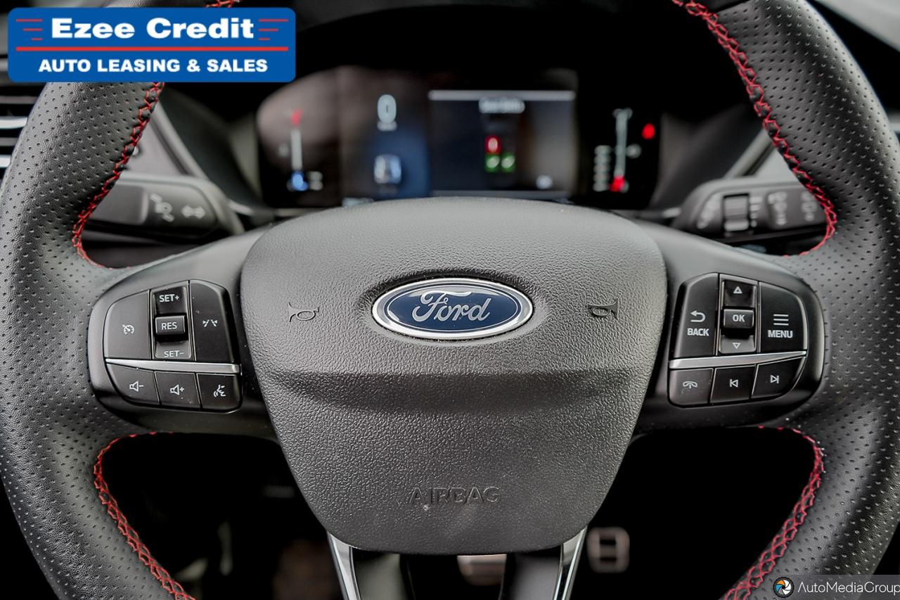 2023 Ford Escape ST-Line Photo43