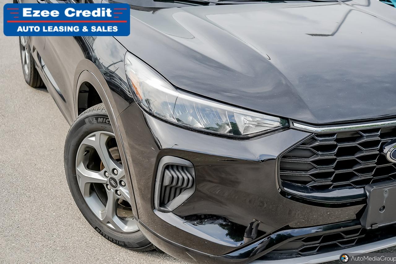 2023 Ford Escape ST-Line Photo29