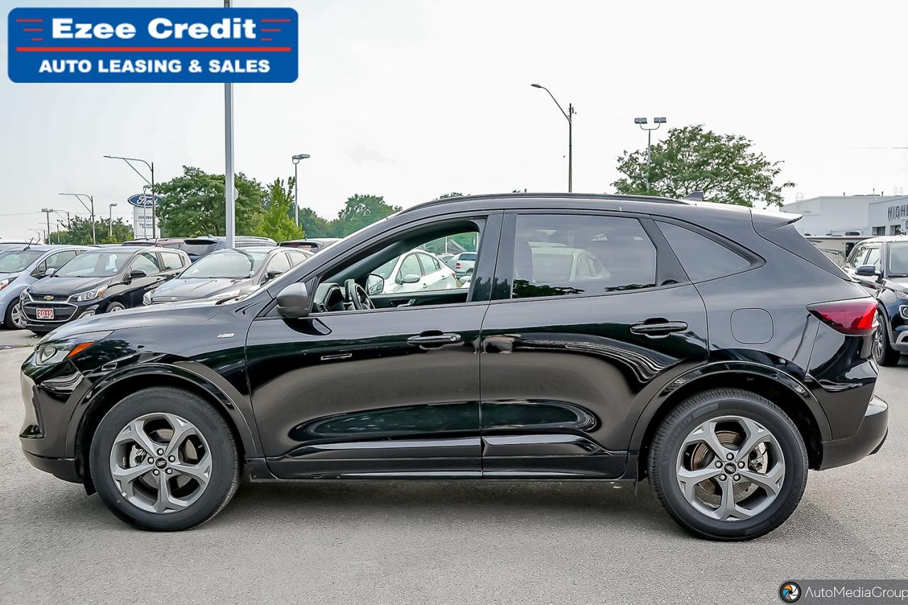 2023 Ford Escape ST-Line Photo34