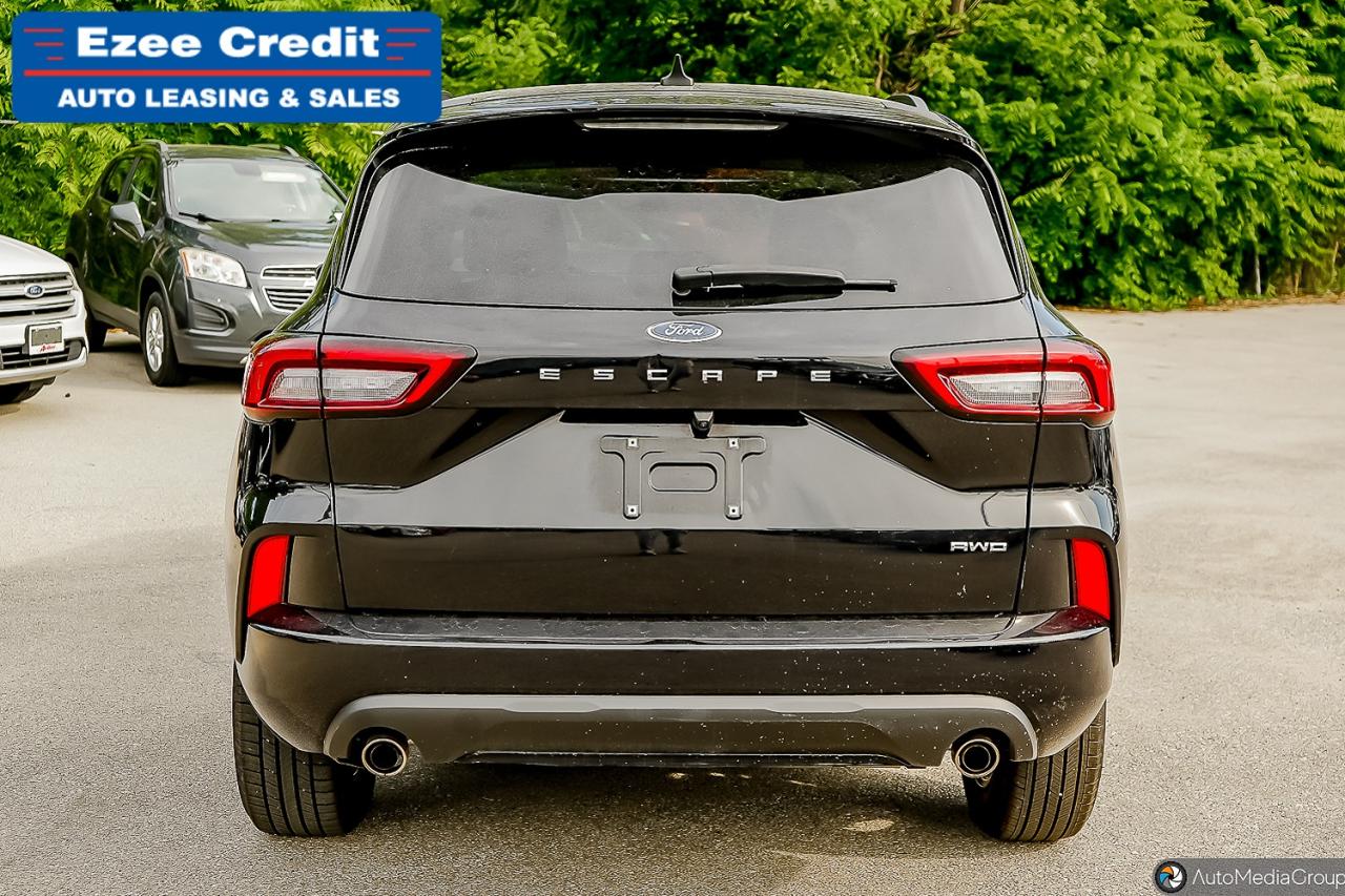 2023 Ford Escape ST-Line Photo5