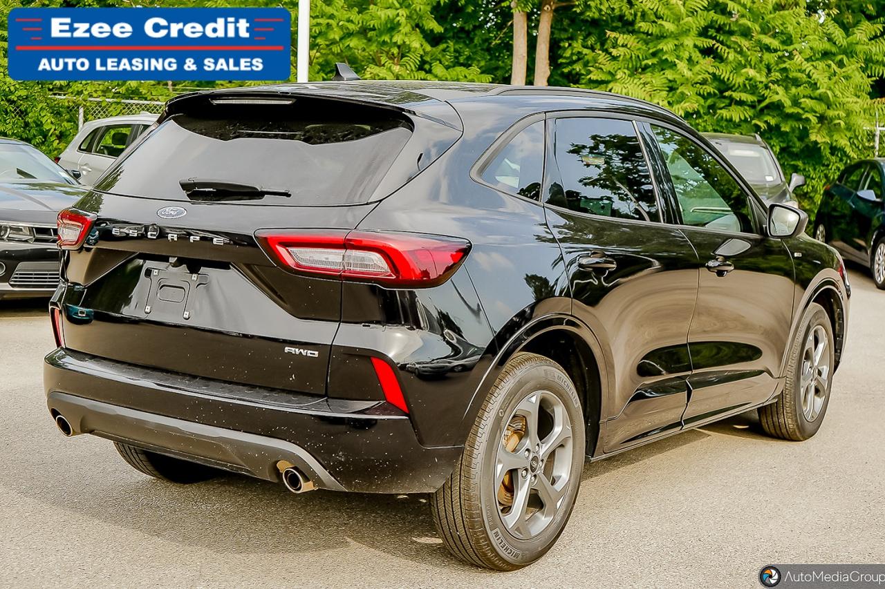 2023 Ford Escape ST-Line Photo31