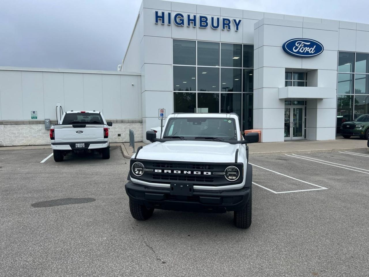 New 2025 Ford Bronco Big Bend for sale in London, ON